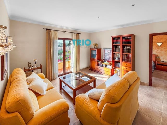 4 bedroom Villa for sale in Santanyí with garage - € 895,000 (Ref: 9161612)