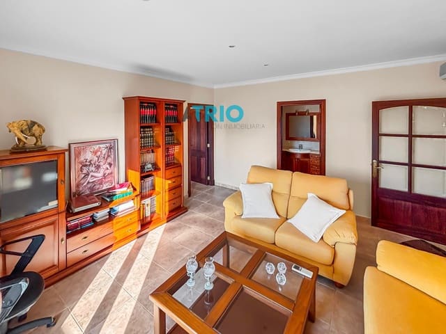 4 bedroom Villa for sale in Santanyí with garage - € 895,000 (Ref: 9161612)