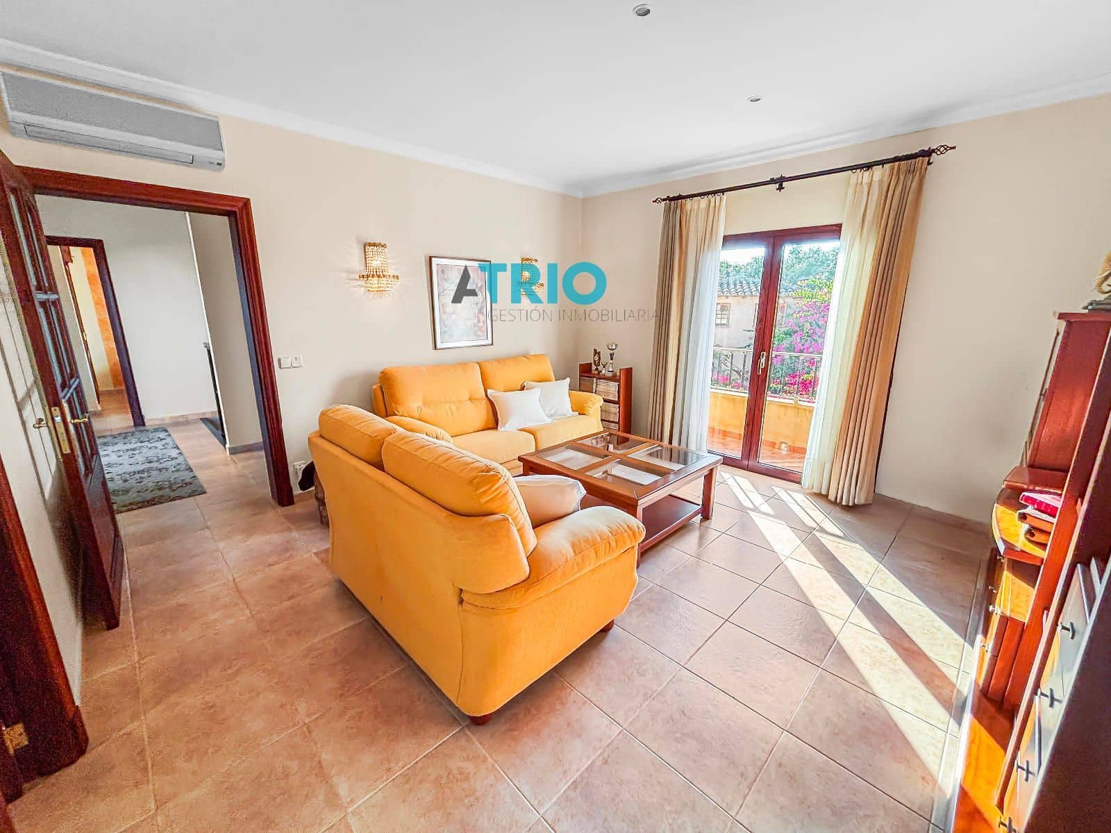 4 bedroom Villa for sale in Santanyi with garage - € 895,000 (Ref: 9161612)