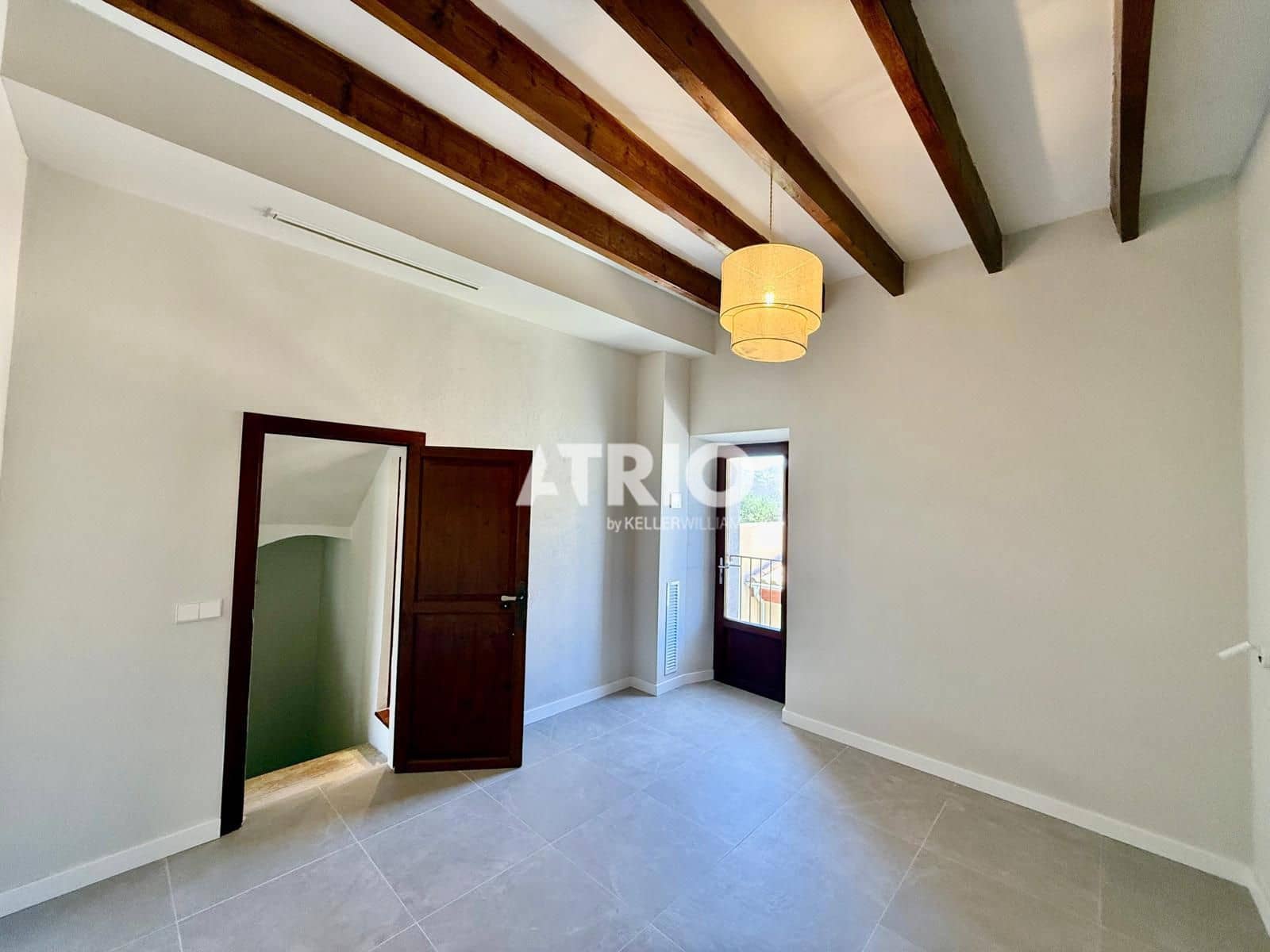 3 makuuhuone Huvila myytävänä paikassa Capdepera mukana uima-altaan - 850 000 € (Ref: 9167393)