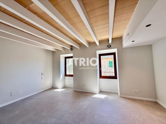 Chalet de 3 habitaciones en Capdepera en venta con piscina - 850.000 € (Ref: 9167393)