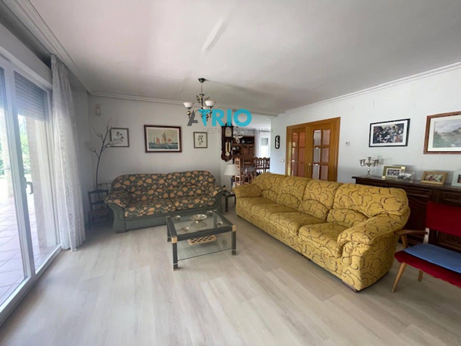 4 soveværelse Villa til salg i Cardenajimeno med swimmingpool garage - € 550.000 (Ref: 9216342)