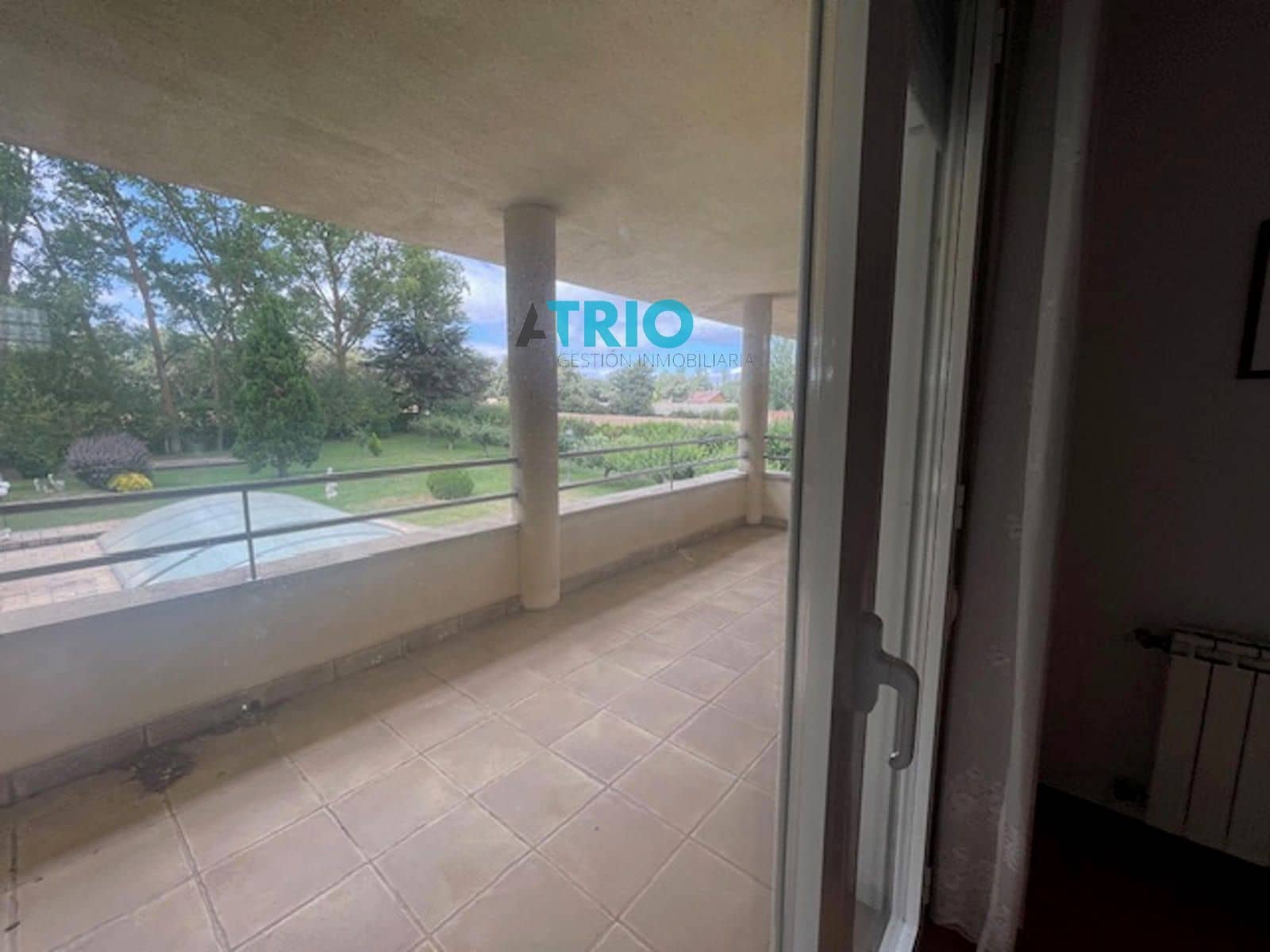 4 soveværelse Villa til salg i Cardenajimeno med swimmingpool garage - € 550.000 (Ref: 9216342)