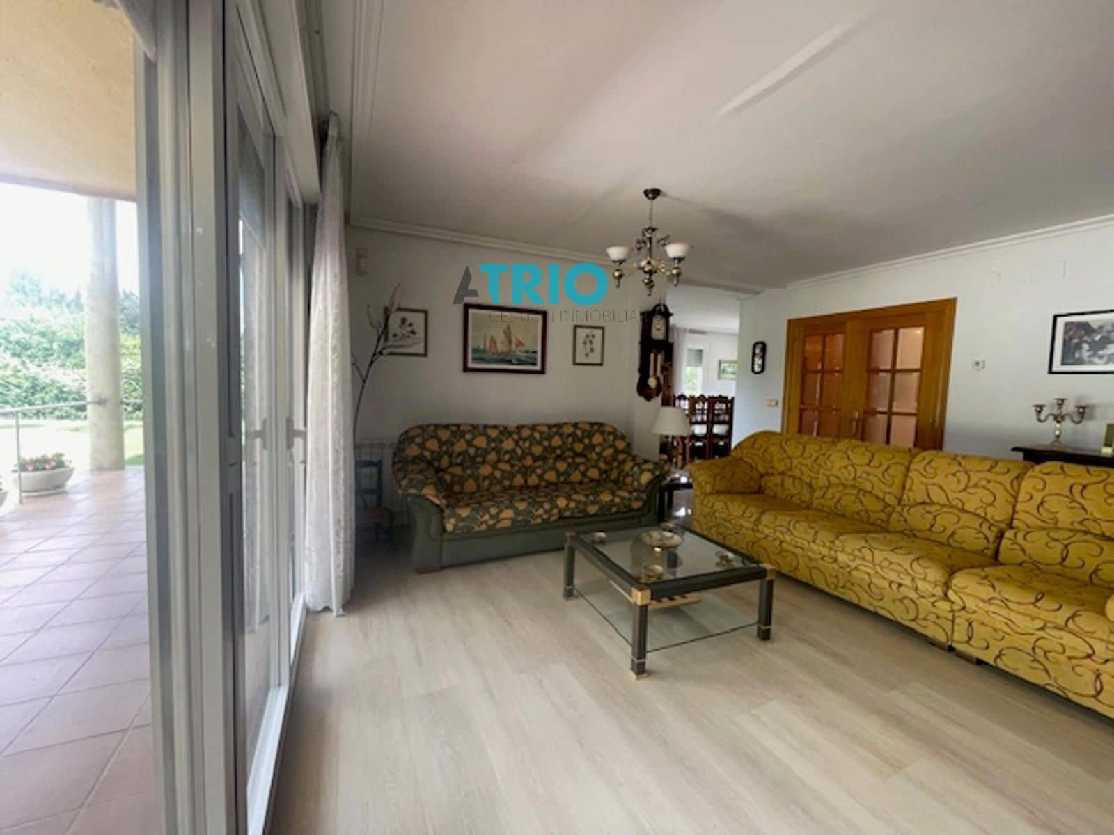 4 soveværelse Villa til salg i Cardenajimeno med swimmingpool garage - € 550.000 (Ref: 9216342)