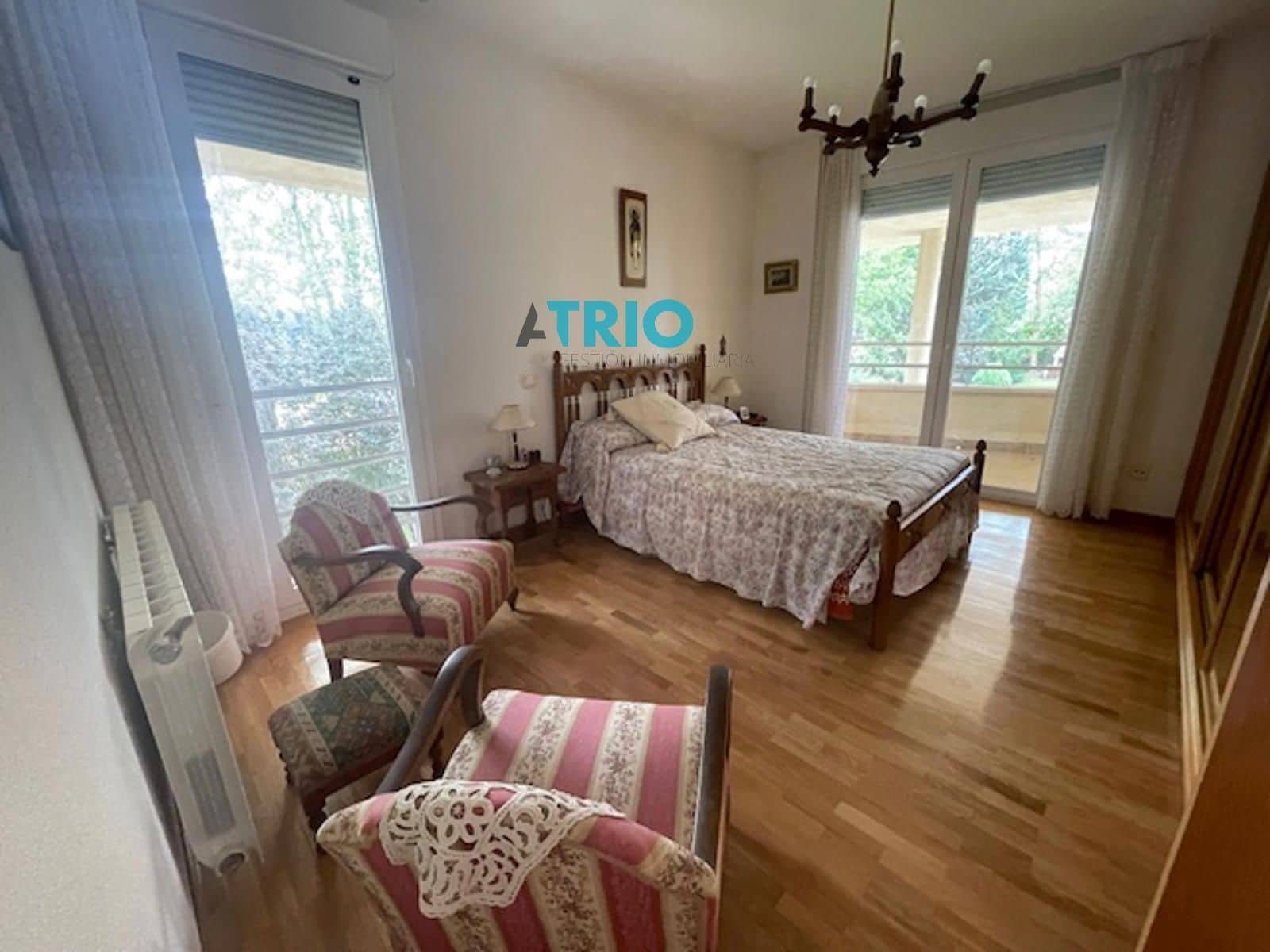 4 soveværelse Villa til salg i Cardenajimeno med swimmingpool garage - € 550.000 (Ref: 9216342)