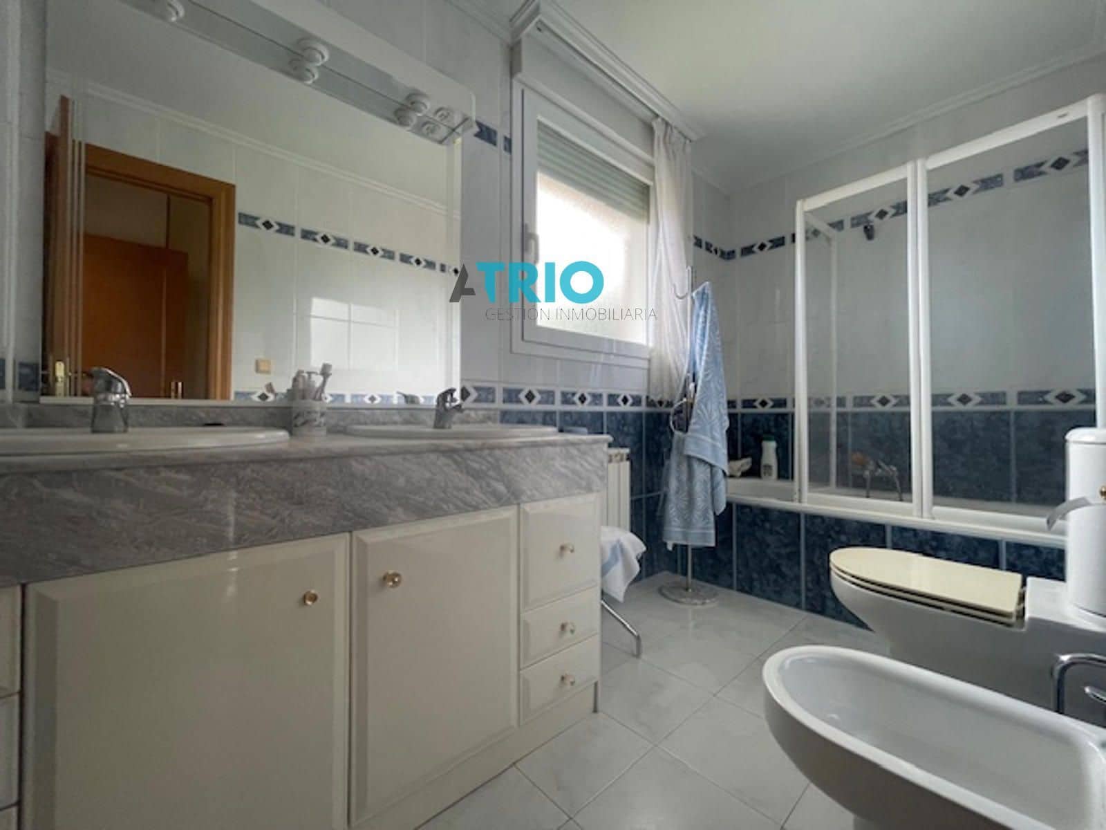 4 soveværelse Villa til salg i Cardenajimeno med swimmingpool garage - € 550.000 (Ref: 9216342)