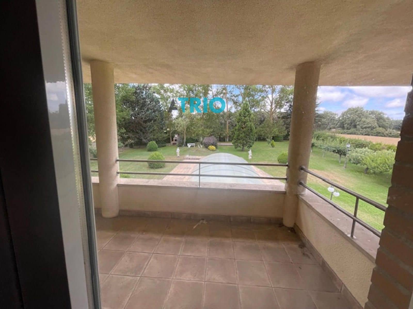 4 soveværelse Villa til salg i Cardenajimeno med swimmingpool garage - € 550.000 (Ref: 9216342)