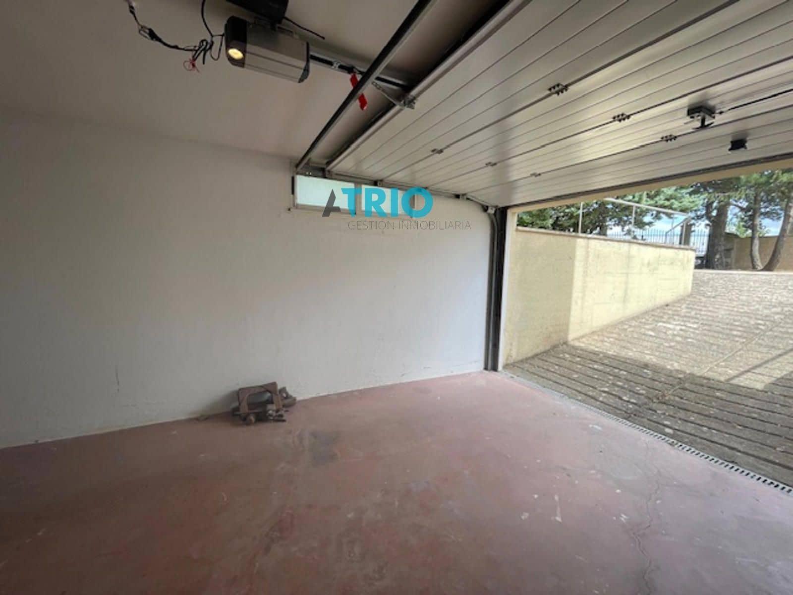 4 soveværelse Villa til salg i Cardenajimeno med swimmingpool garage - € 550.000 (Ref: 9216342)