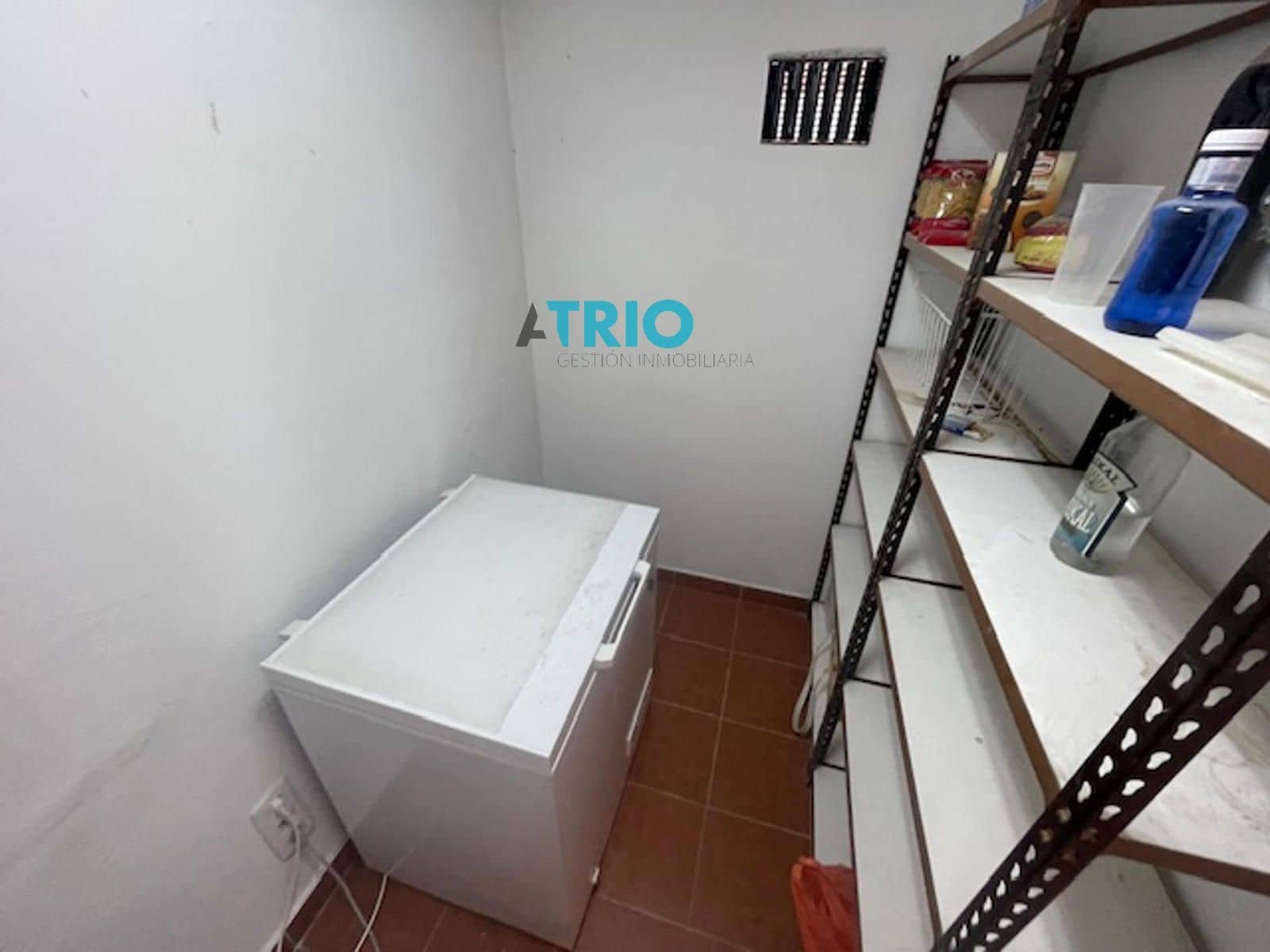 4 soveværelse Villa til salg i Cardenajimeno med swimmingpool garage - € 550.000 (Ref: 9216342)