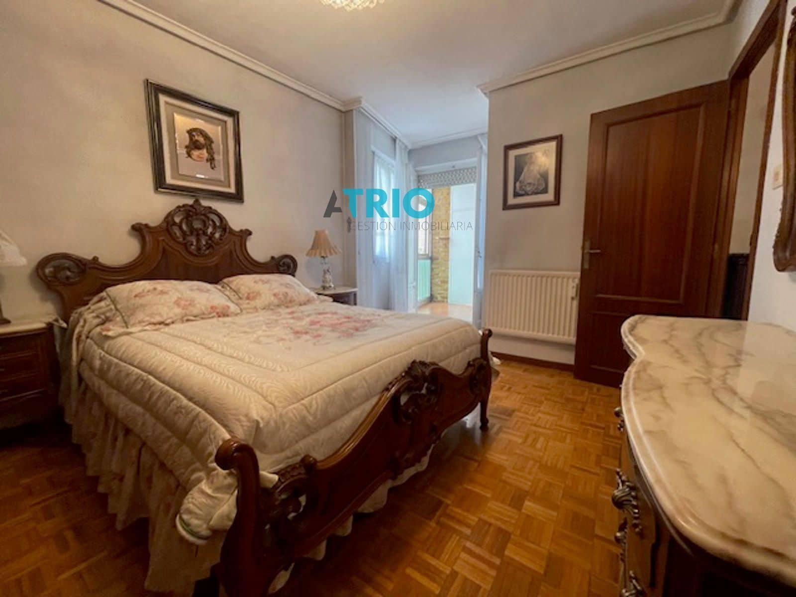 4 soveværelse Lejlighed til salg i Burgos by med garage - € 320.000 (Ref: 9240942)