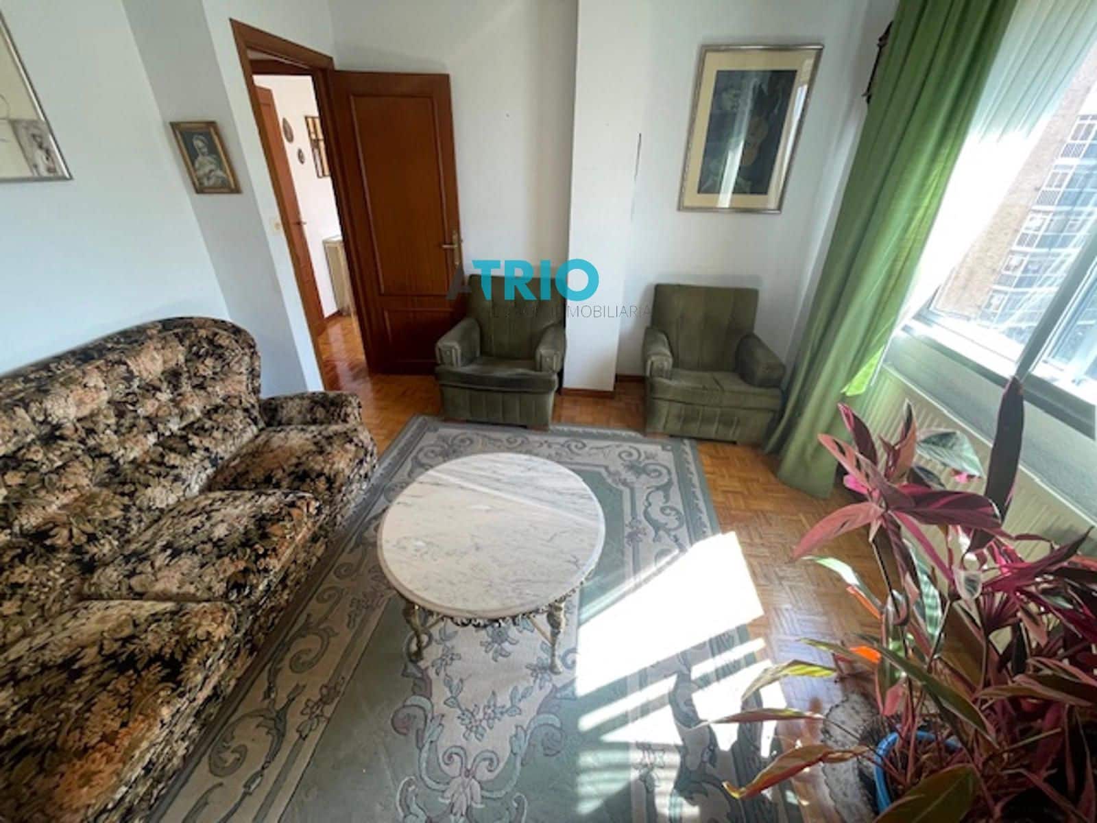 4 soveværelse Lejlighed til salg i Burgos by med garage - € 320.000 (Ref: 9240942)