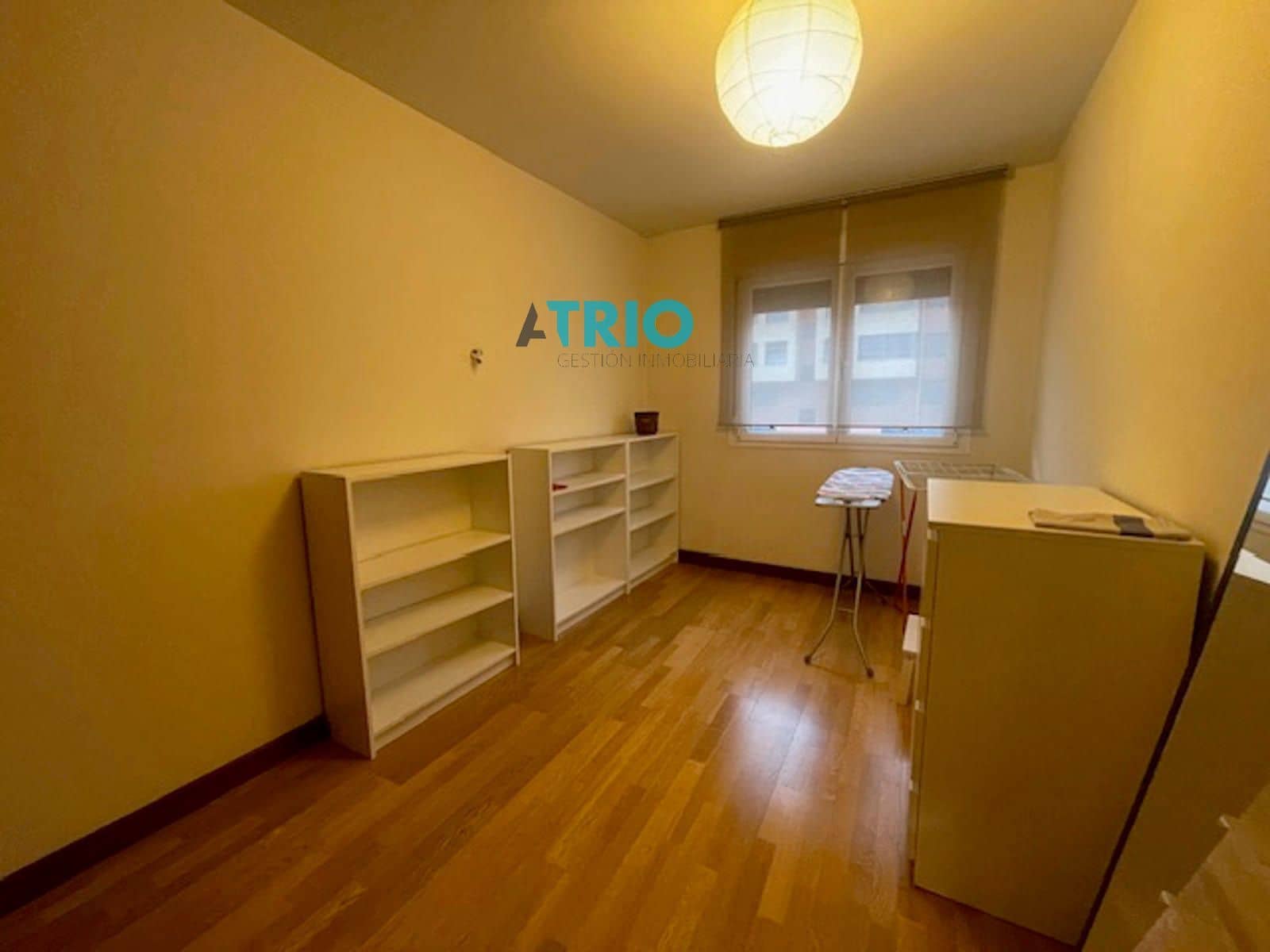 2 bedroom Flat for rent in Burgos city with garage - € 775 (Ref: 9249064)