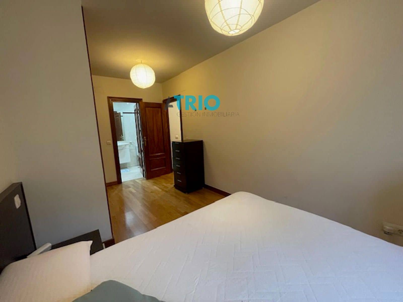 2 bedroom Flat for rent in Burgos city with garage - € 775 (Ref: 9249064)