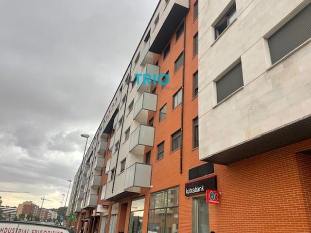 Piso de 2 habitaciones en Burgos ciudad en alquiler con garaje - 775 € (Ref: 9249064)