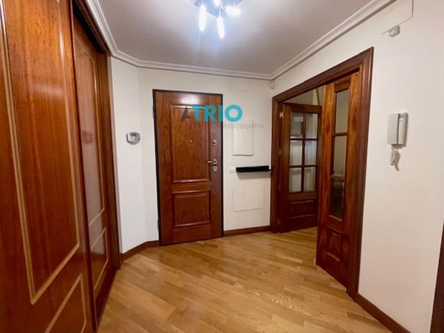 Piso de 2 habitaciones en Burgos ciudad en alquiler con garaje - 775 € (Ref: 9249064)