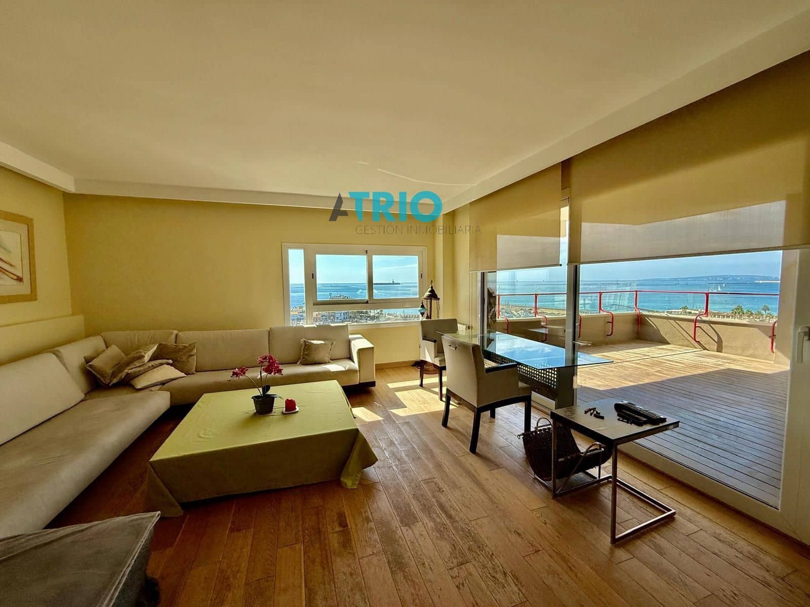 4 bedroom Flat for rent in Portixol with pool - € 3,500 (Ref: 9293473)