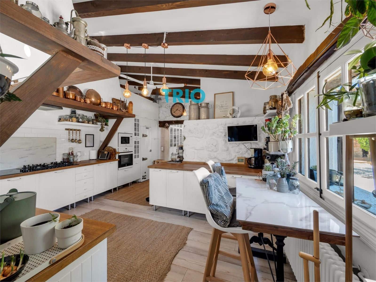 4 makuuhuone Huvila myytävänä paikassa Sencelles mukana uima-altaan 
autotalli - 1 800 000 € (Ref: 9296364)