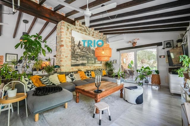 Chalet de 4 habitaciones en Sencelles en venta con piscina garaje - 1.800.000 € (Ref: 9296364)