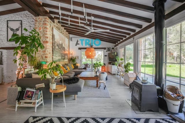 Chalet de 4 habitaciones en Sencelles en venta con piscina garaje - 1.800.000 € (Ref: 9296364)