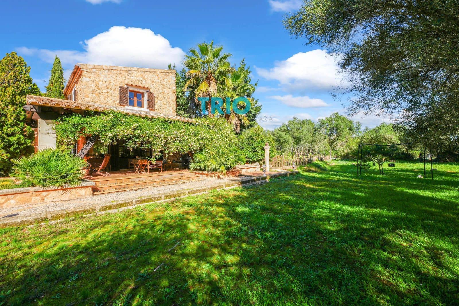 4 makuuhuone Huvila myytävänä paikassa Sencelles mukana uima-altaan 
autotalli - 1 800 000 € (Ref: 9296364)