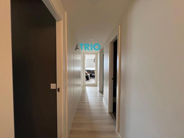 3 bedroom Flat for sale in Burgos city - € 329,500 (Ref: 9318166)