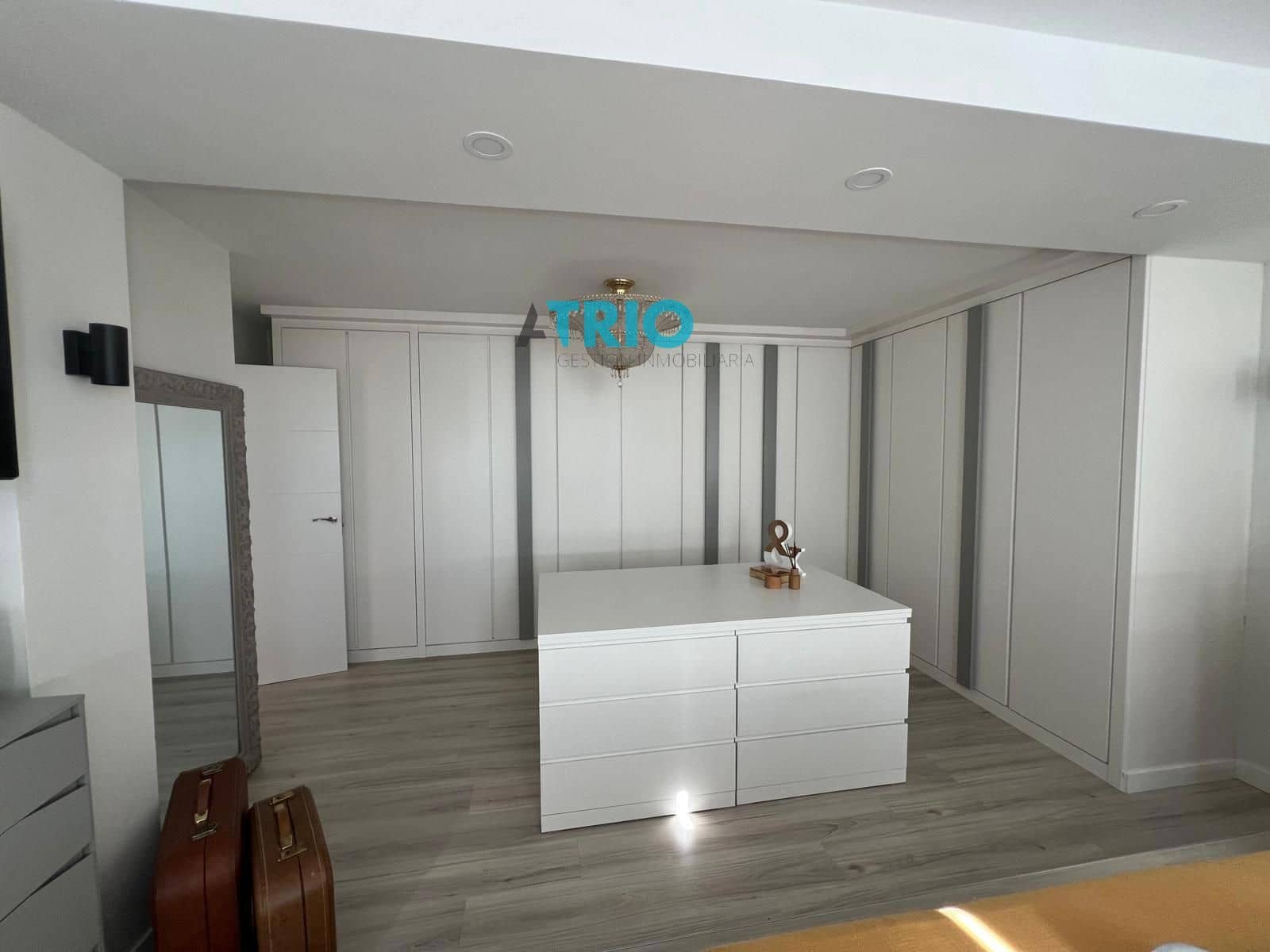 3 soveværelse Lejlighed til salg i Burgos by - € 329.500 (Ref: 9318166)