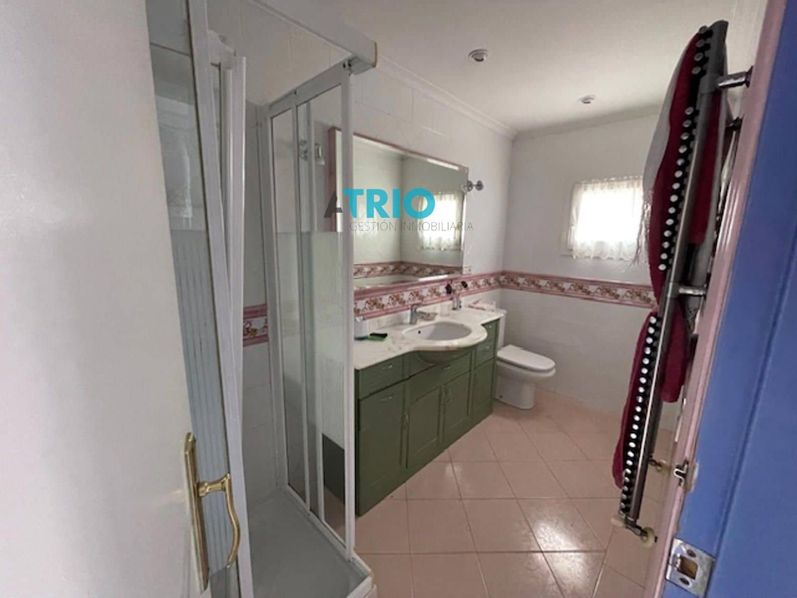 8 slaapkamer Villa te koop in Burgos stad - € 300.000 (Ref: 9331810)