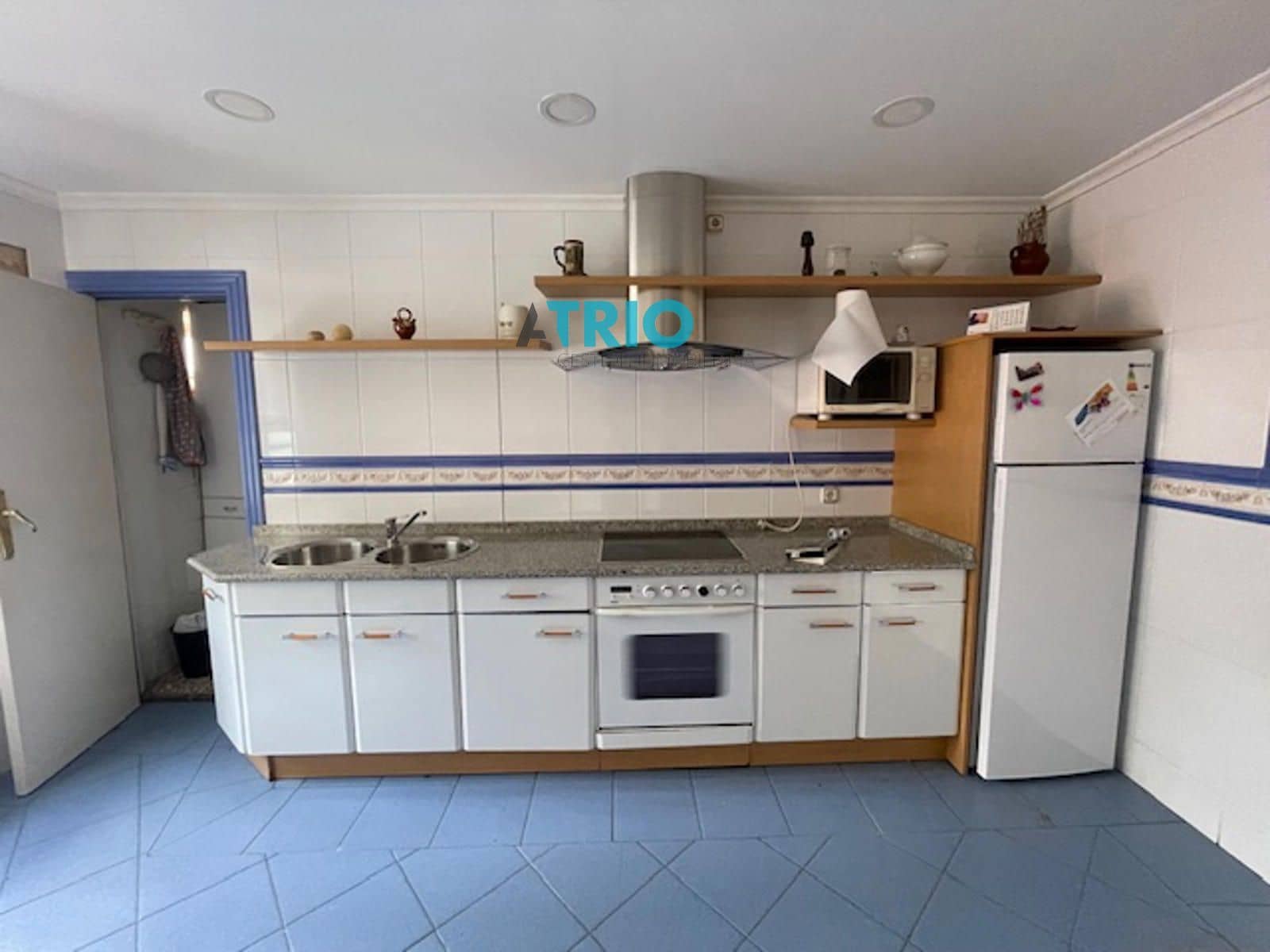 8 slaapkamer Villa te koop in Burgos stad - € 300.000 (Ref: 9331810)