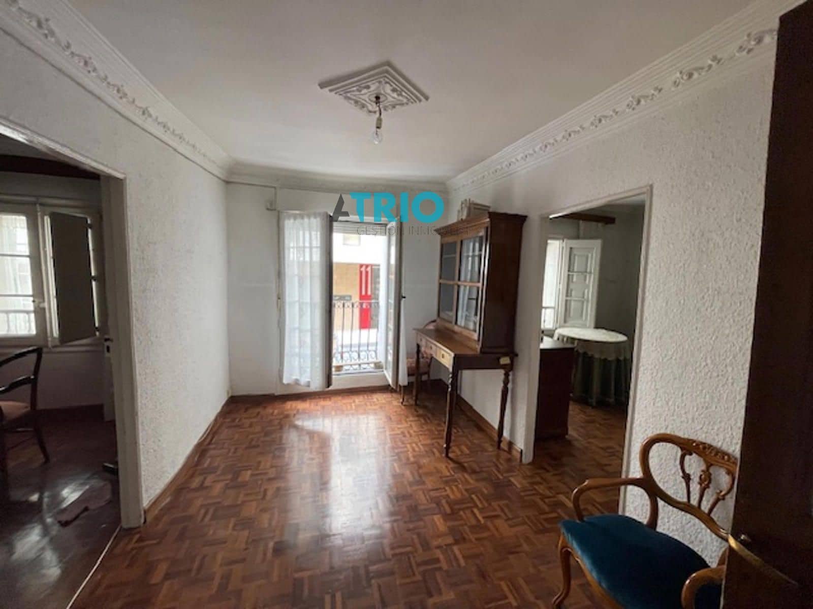 8 slaapkamer Villa te koop in Burgos stad - € 300.000 (Ref: 9331810)