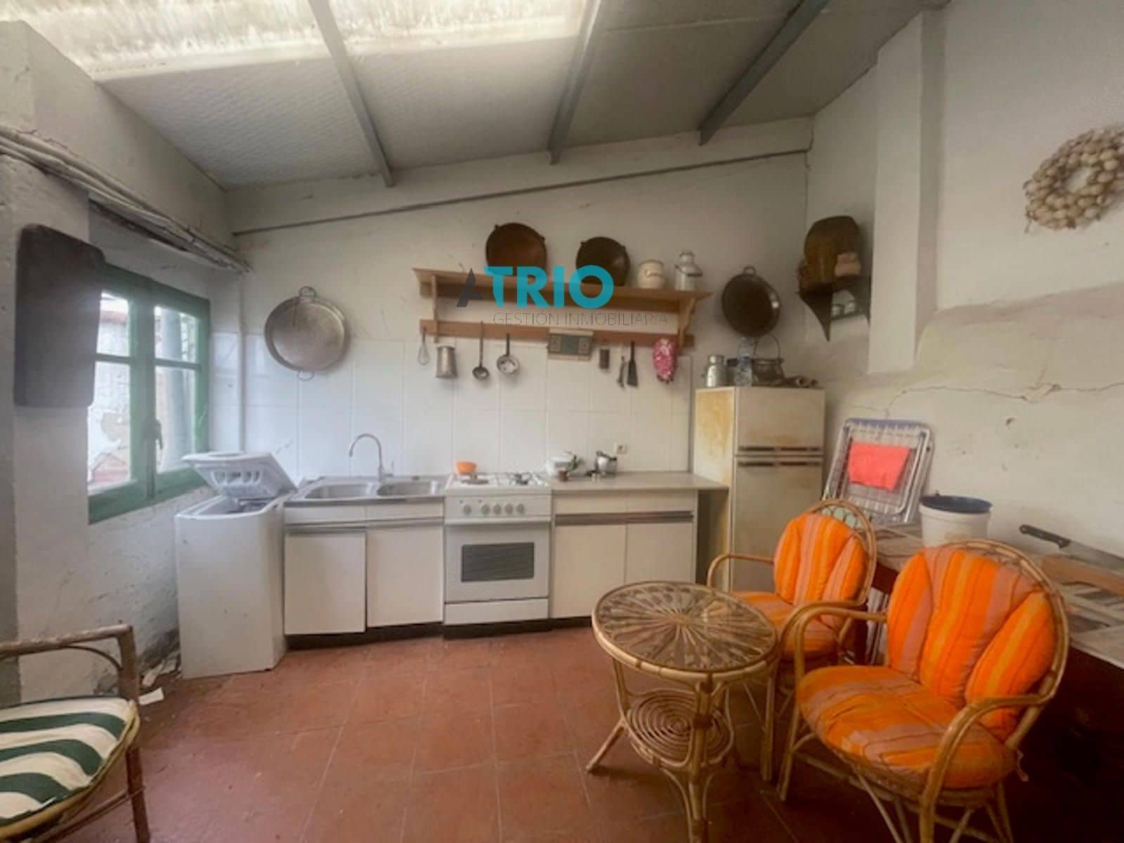 8 slaapkamer Villa te koop in Burgos stad - € 300.000 (Ref: 9331810)