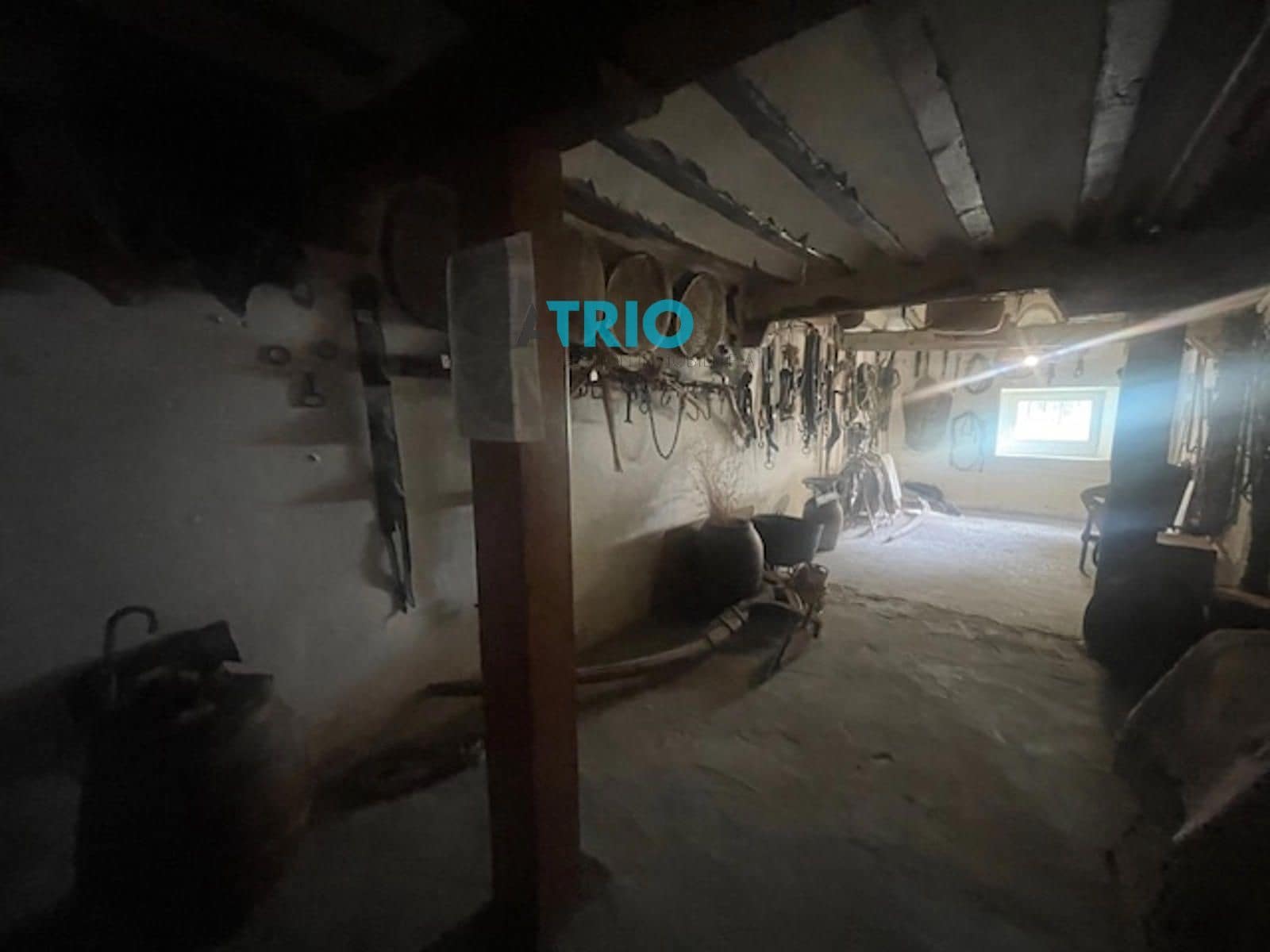 8 slaapkamer Villa te koop in Burgos stad - € 300.000 (Ref: 9331810)