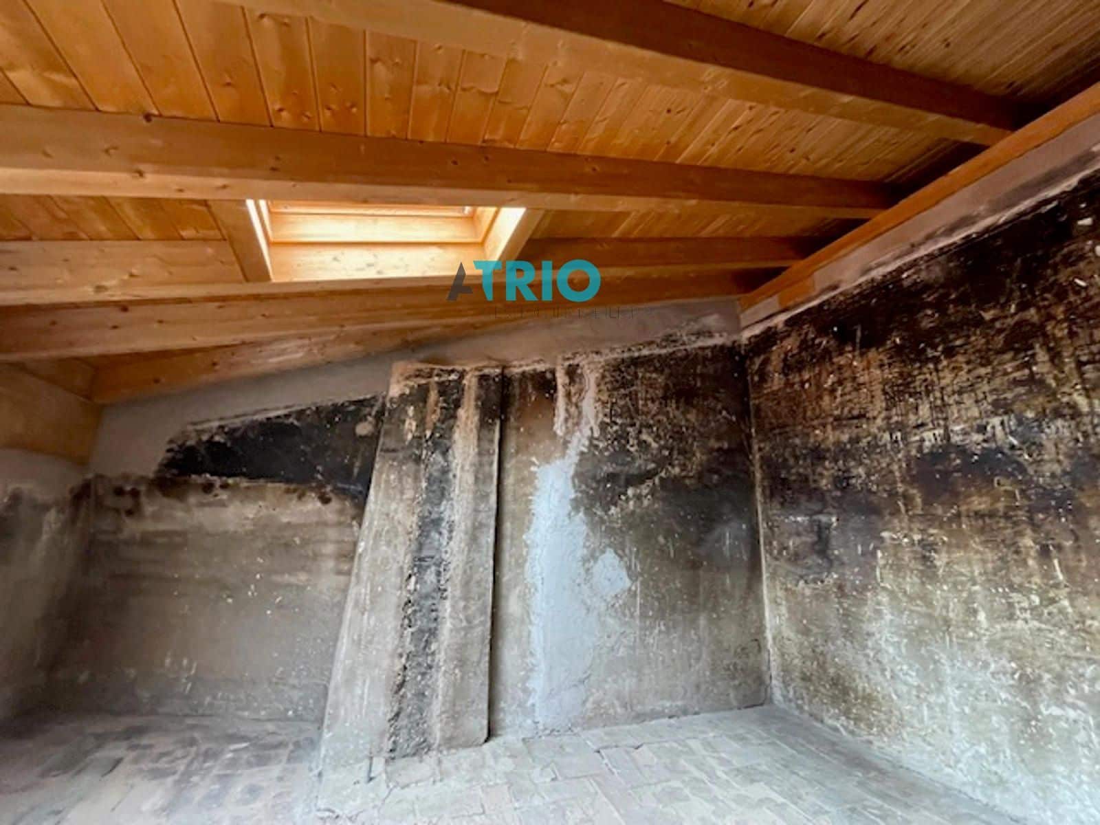 8 slaapkamer Villa te koop in Burgos stad - € 300.000 (Ref: 9331810)