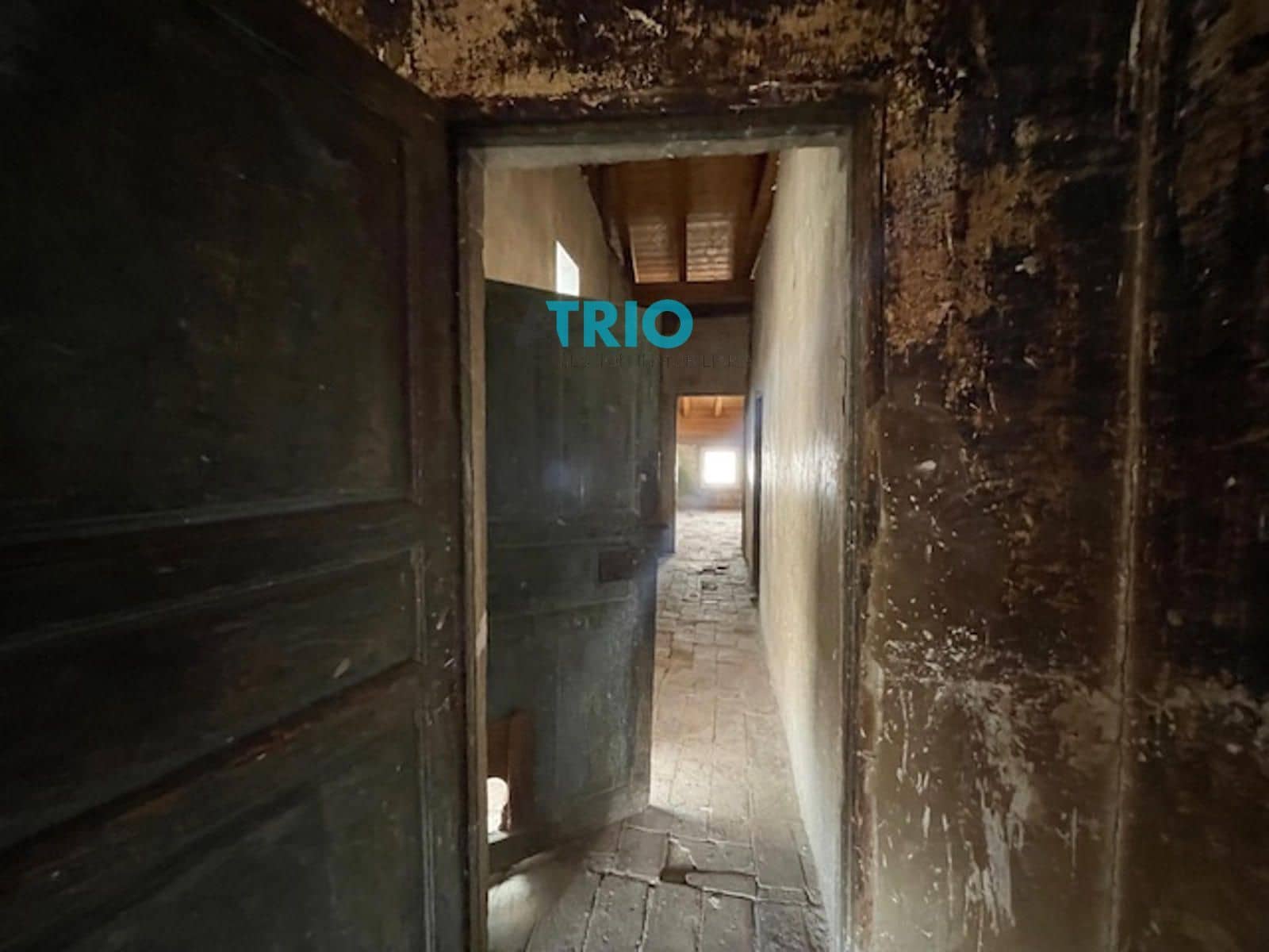 8 slaapkamer Villa te koop in Burgos stad - € 300.000 (Ref: 9331810)