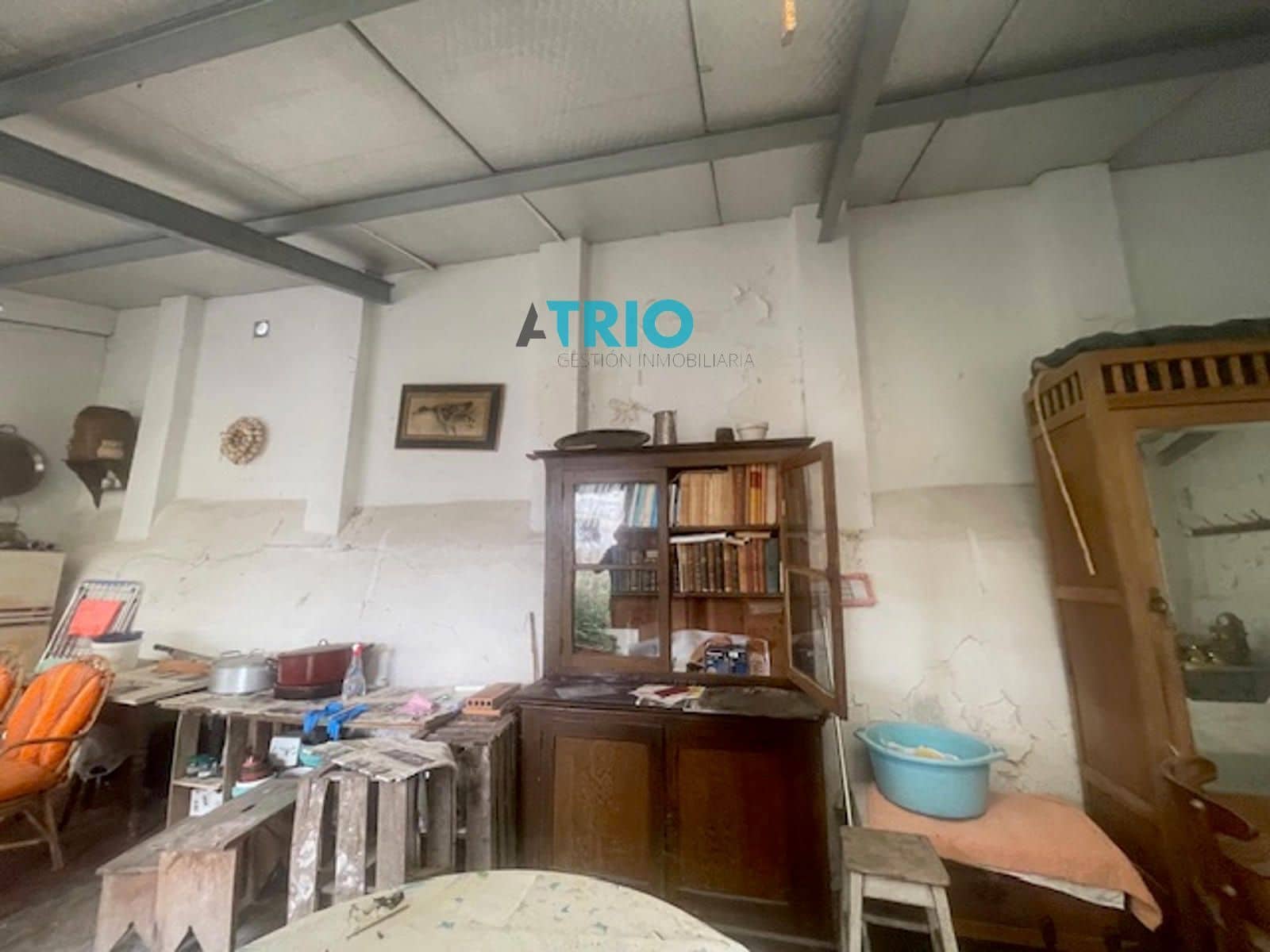 8 slaapkamer Villa te koop in Burgos stad - € 300.000 (Ref: 9331810)