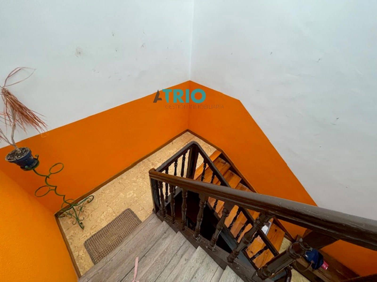 8 slaapkamer Villa te koop in Burgos stad - € 300.000 (Ref: 9331810)