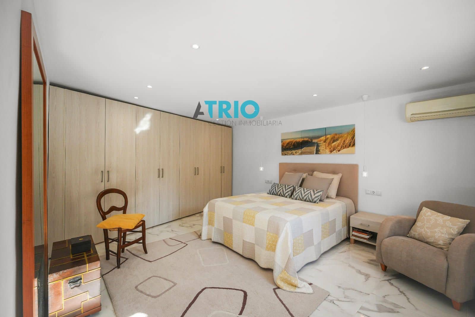 3 soveværelse Lejlighed til salg i Cala Mayor med swimmingpool - € 650.000 (Ref: 9360980)