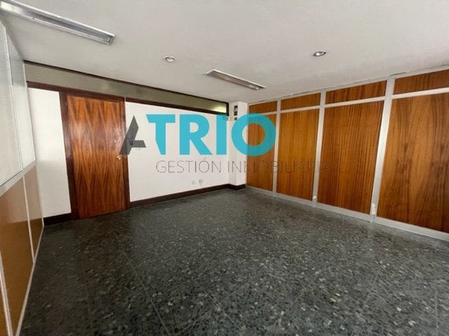 Office for rent in Burgos city - € 175 (Ref: 9384046)