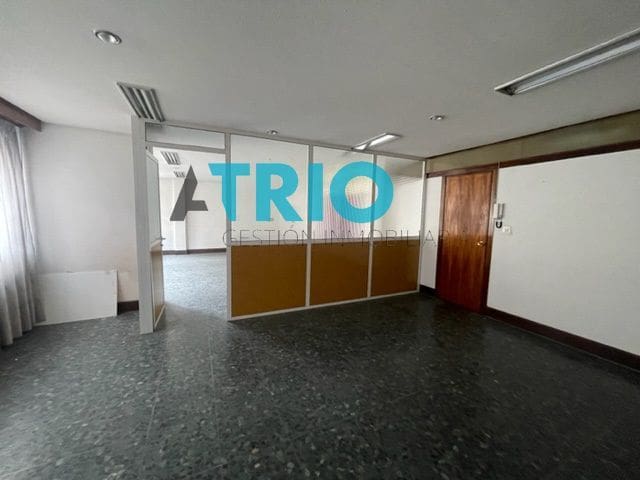 Office for rent in Burgos city - € 175 (Ref: 9384046)