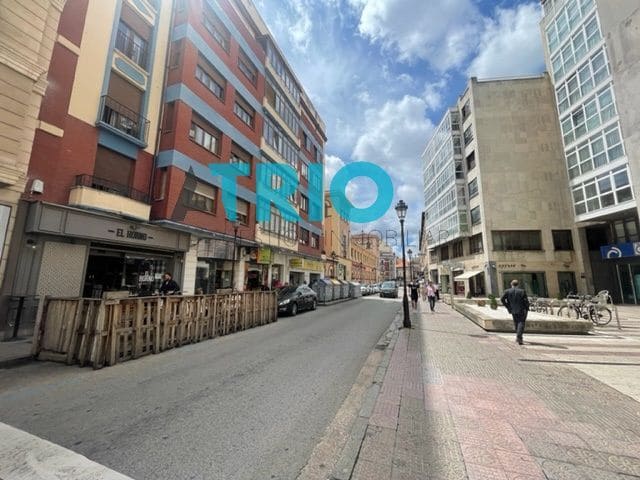 Office for rent in Burgos city - € 175 (Ref: 9384046)