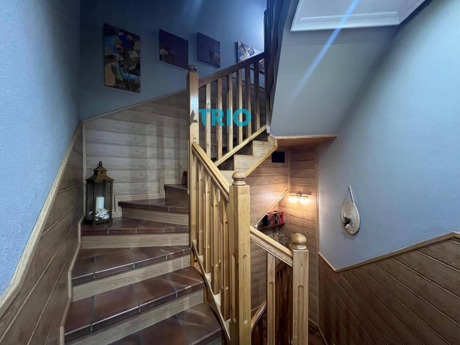 4 makuuhuone Omakotitalo myytävänä paikassa Burgos kaupunki mukana 
autotalli - 295 000 € (Ref: 9384953)