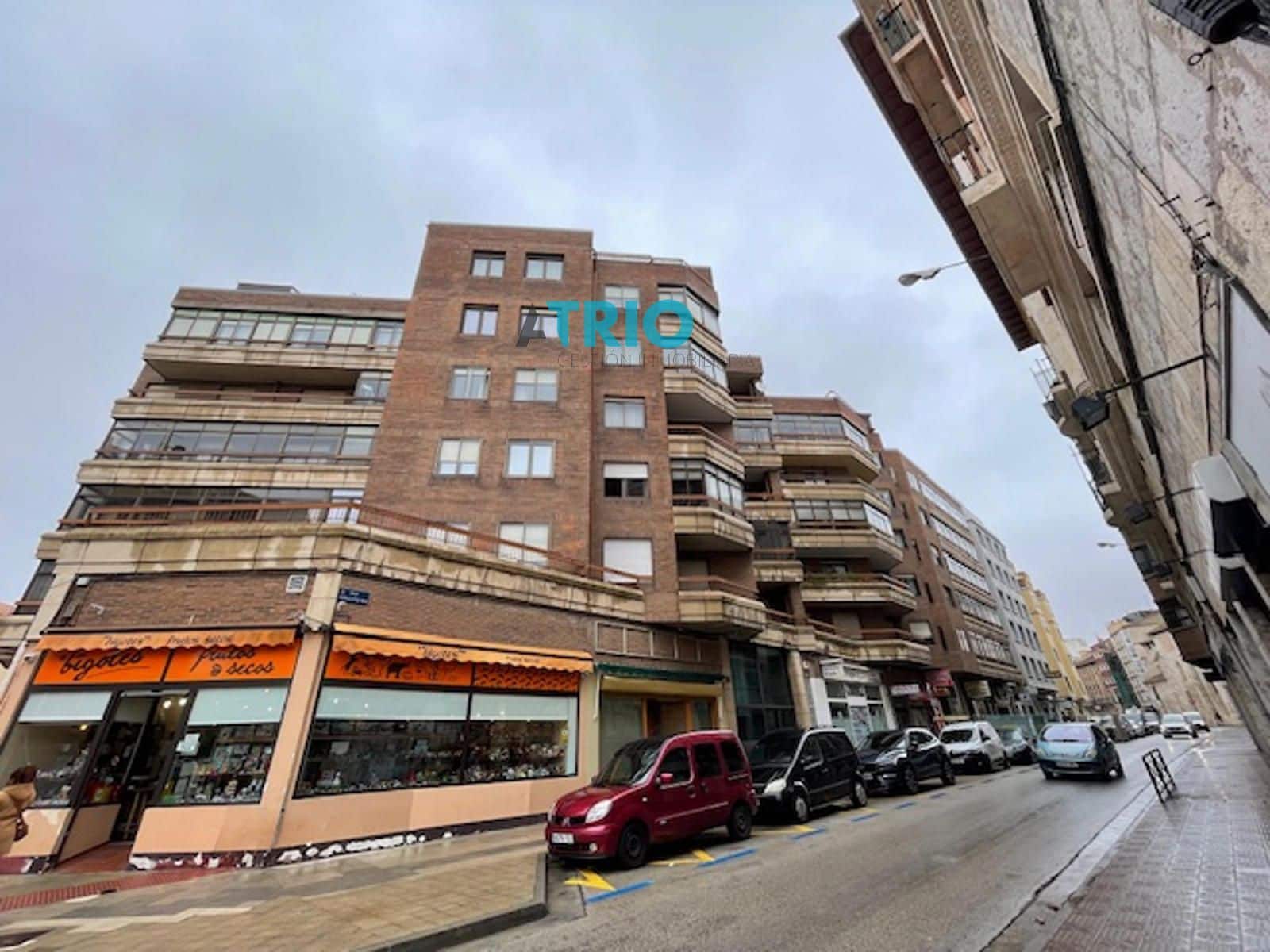 Biuro do wynajęcia w Miasto Burgos - 600 € (Ref: 9386143)