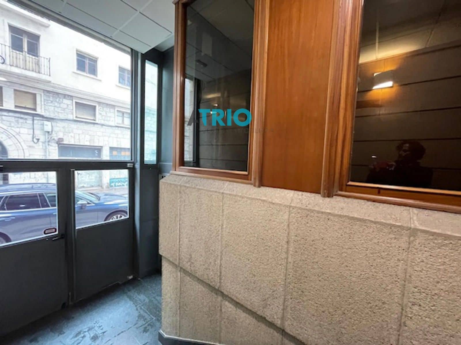 Biuro do wynajęcia w Miasto Burgos - 600 € (Ref: 9386143)