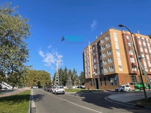 2 Zimmer Wohnung zu verkaufen in Burgos Stadt mit Garage - 175.000 € (Ref: 9388330)