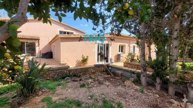 Chalet de 7 habitaciones en Llucmajor en venta con piscina - 785.000 € (Ref: 9395391)