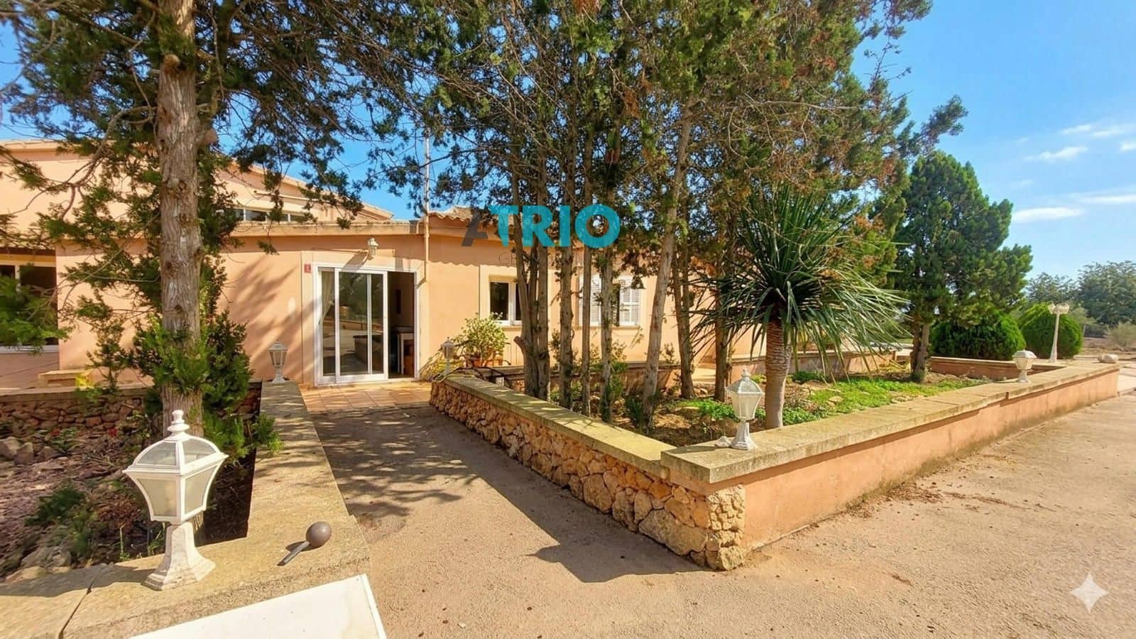 Chalet de 7 habitaciones en Llucmajor en venta con piscina - 785.000 € (Ref: 9395391)