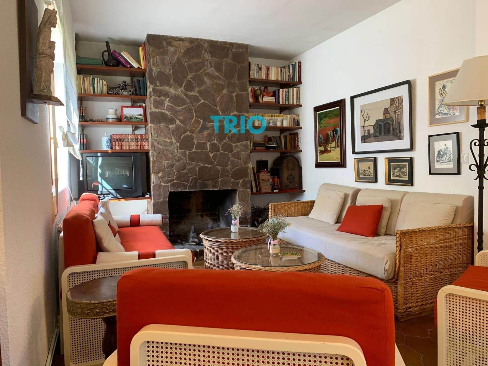 2 soveværelse Villa til salg i Villariezo med swimmingpool garage - € 320.000 (Ref: 9396783)