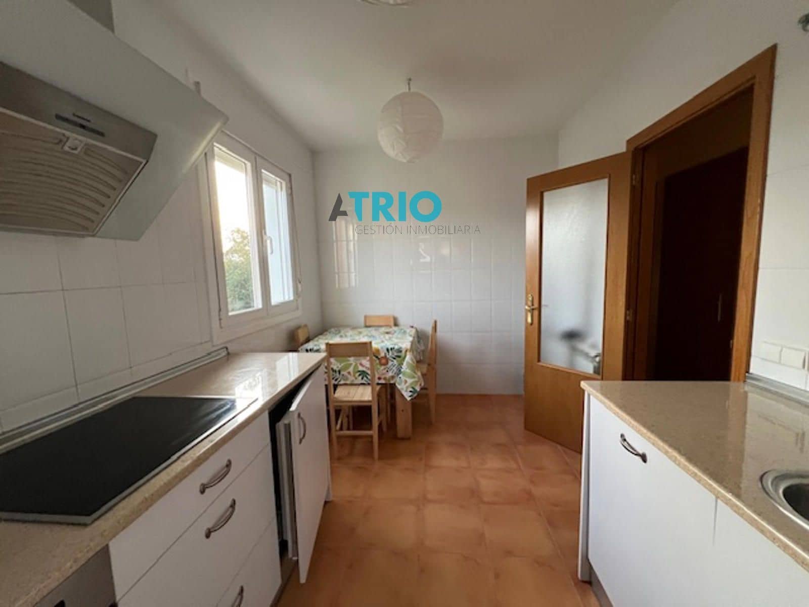 3 bedroom Townhouse for sale in Revillarruz with garage - € 179,500 (Ref: 9400299)