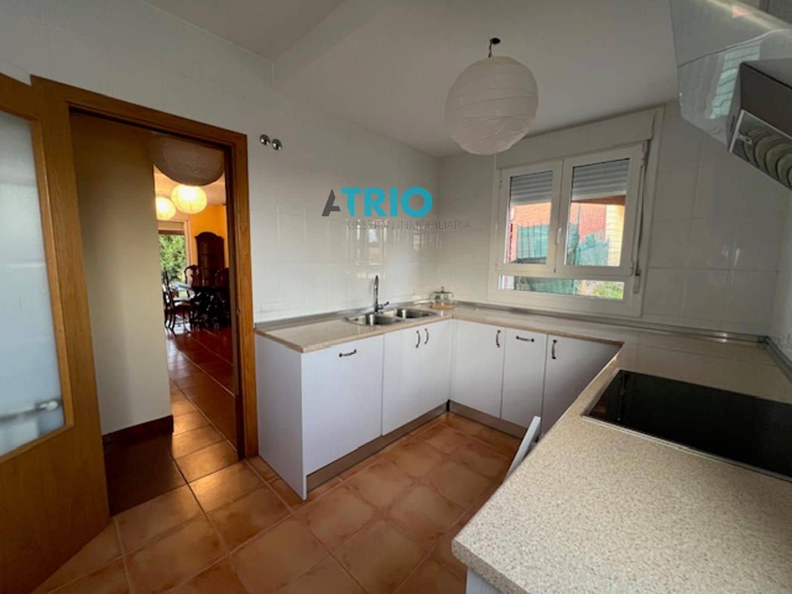 3 bedroom Townhouse for sale in Revillarruz with garage - € 179,500 (Ref: 9400299)