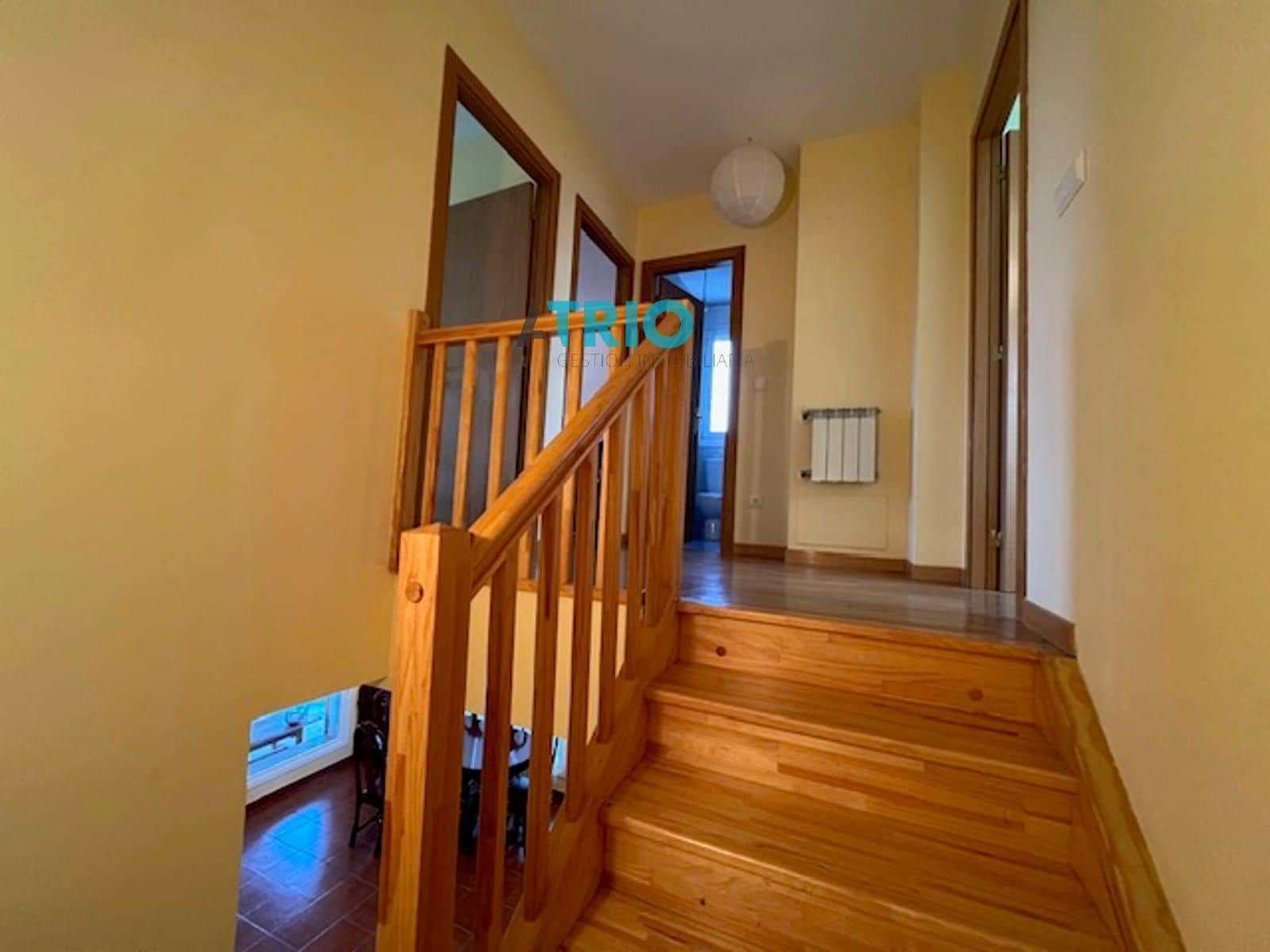 3 bedroom Townhouse for sale in Revillarruz with garage - € 179,500 (Ref: 9400299)