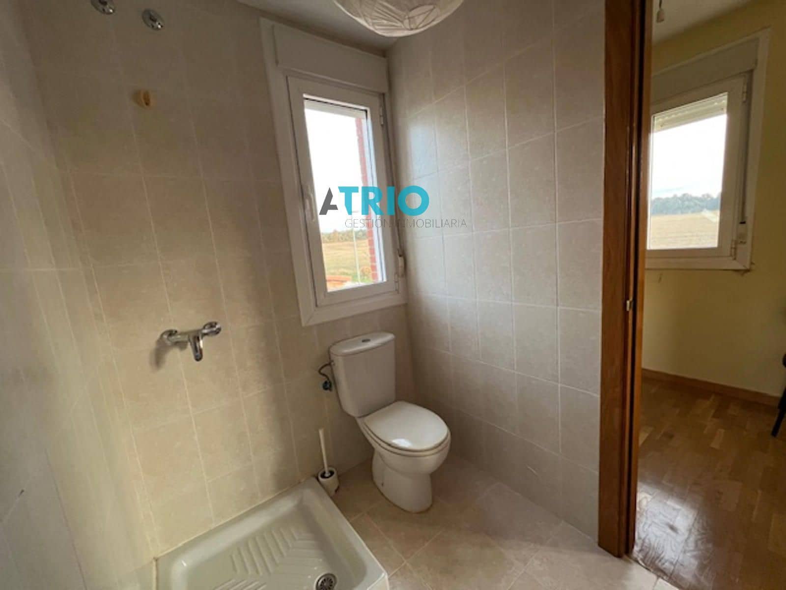 3 bedroom Townhouse for sale in Revillarruz with garage - € 179,500 (Ref: 9400299)